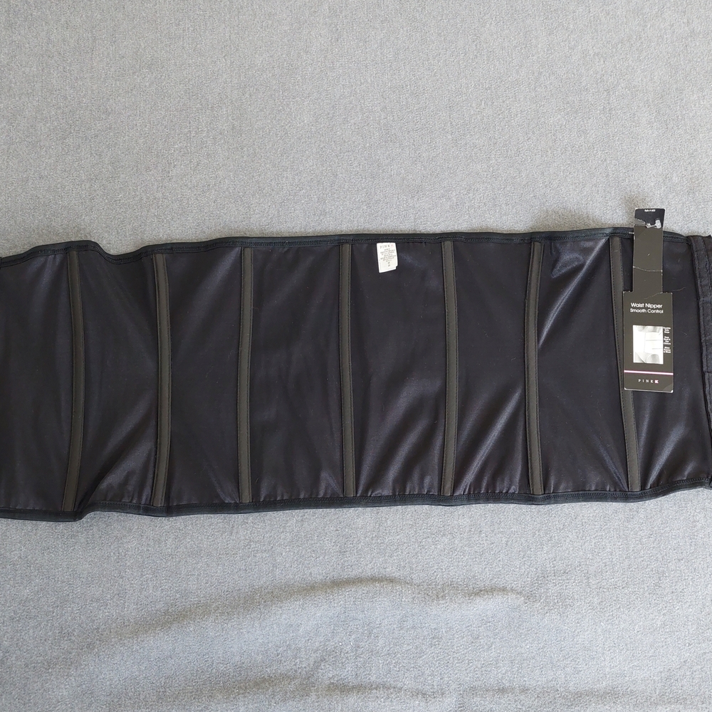NWT Pink K Black Waist Nipper Smooth Control Shapewear Style 600 - 2X